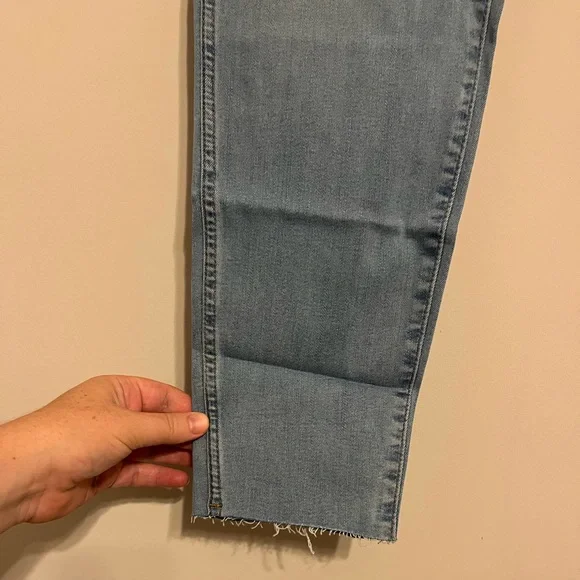 Madewell 10” High Rise Skinny Crop Raw Hem Size 31 - Picture 4 of 10